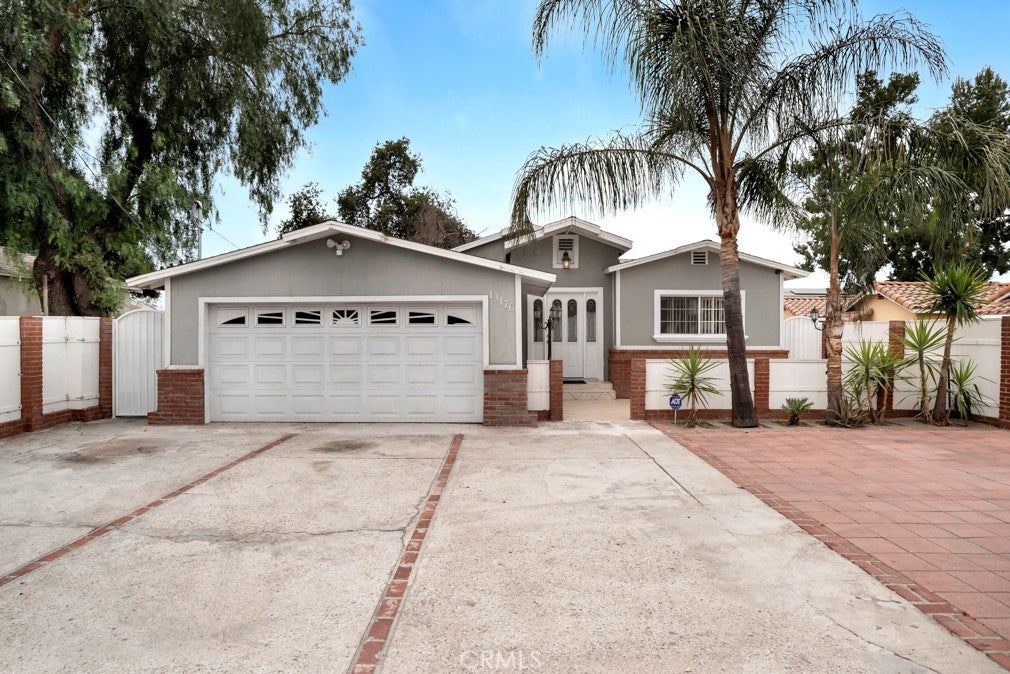 13176 Foothill BLVD, Sylmar CA 91342