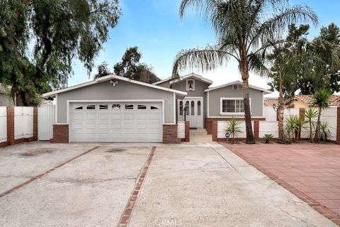 Photo of 13176 Foothill BLVD, Sylmar, CA 91342 (MLS # SR26154843)