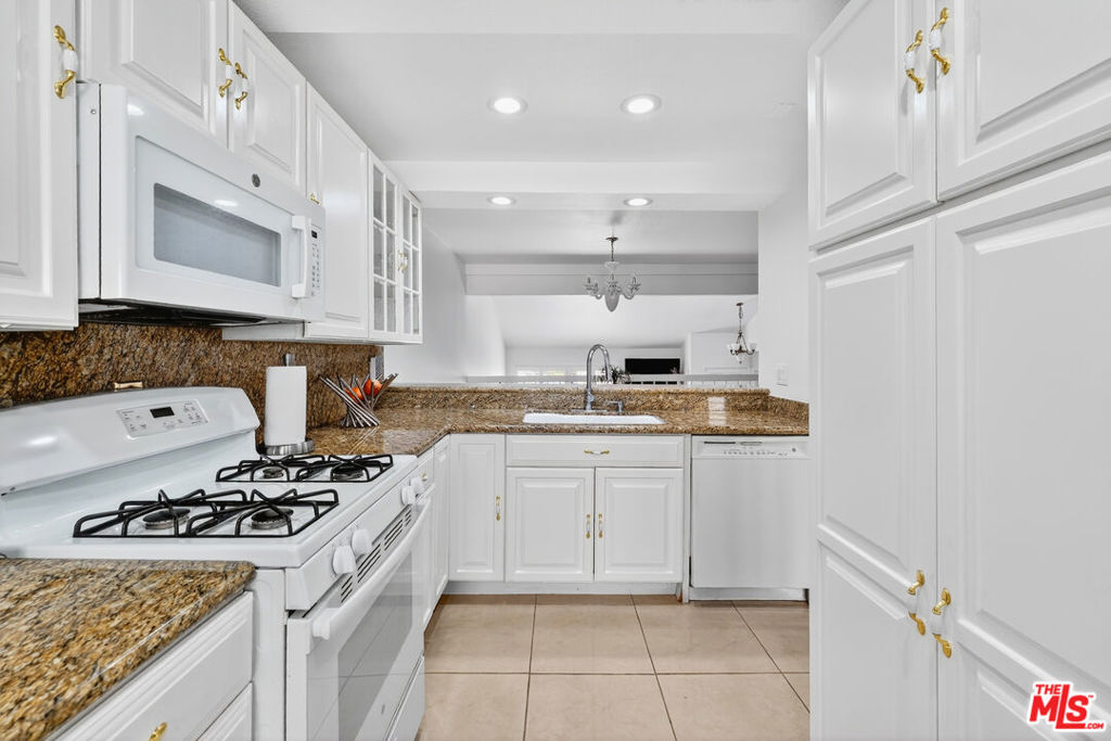 18419 Collins Street A