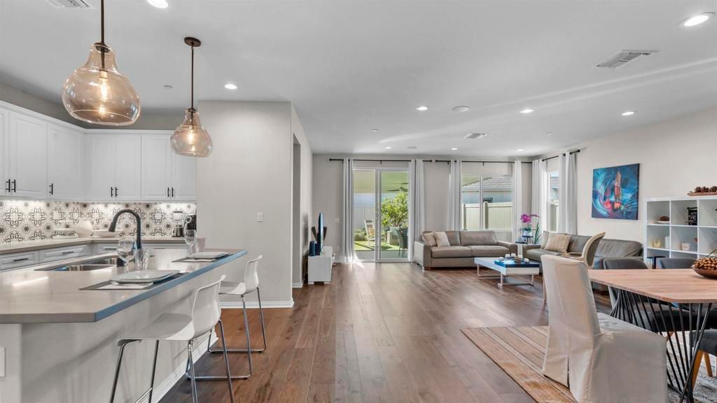 Photo of 30491 De Caron Street, Murrieta, CA 92563 (MLS # NDP2601454)