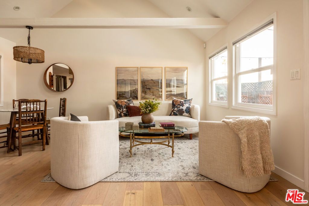 Photo of 12458 Laurel Terrace Drive, Studio City, CA 91604 (MLS # 25615401)