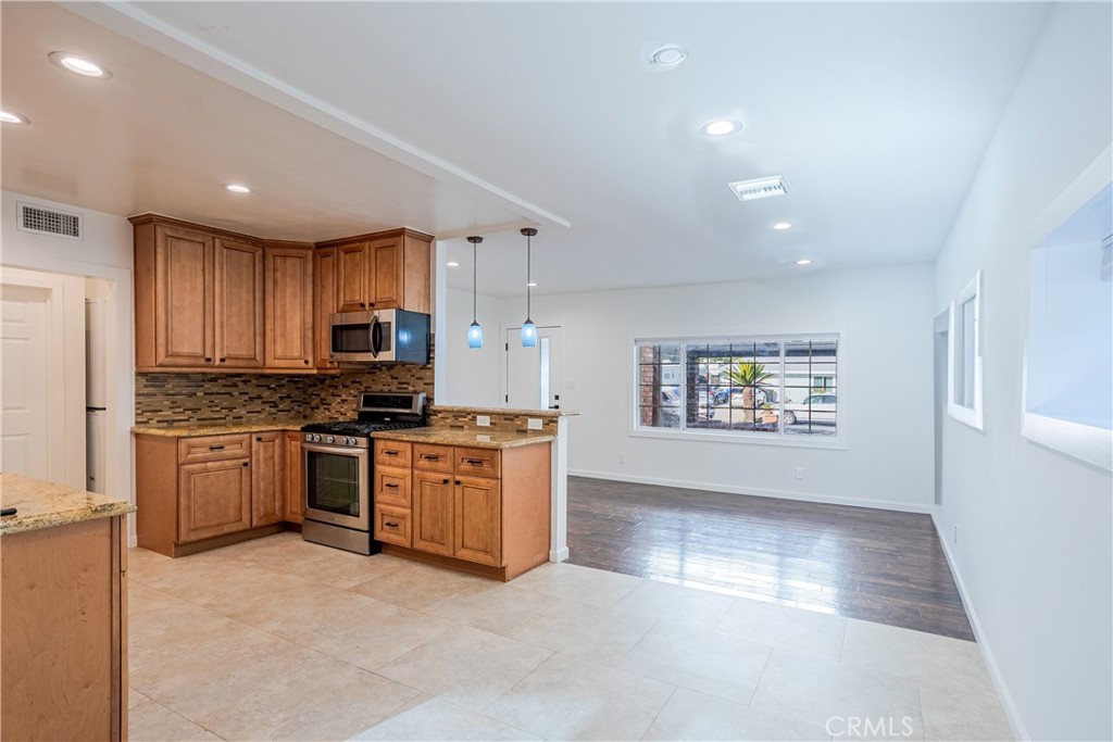 7965 Quimby Ave.