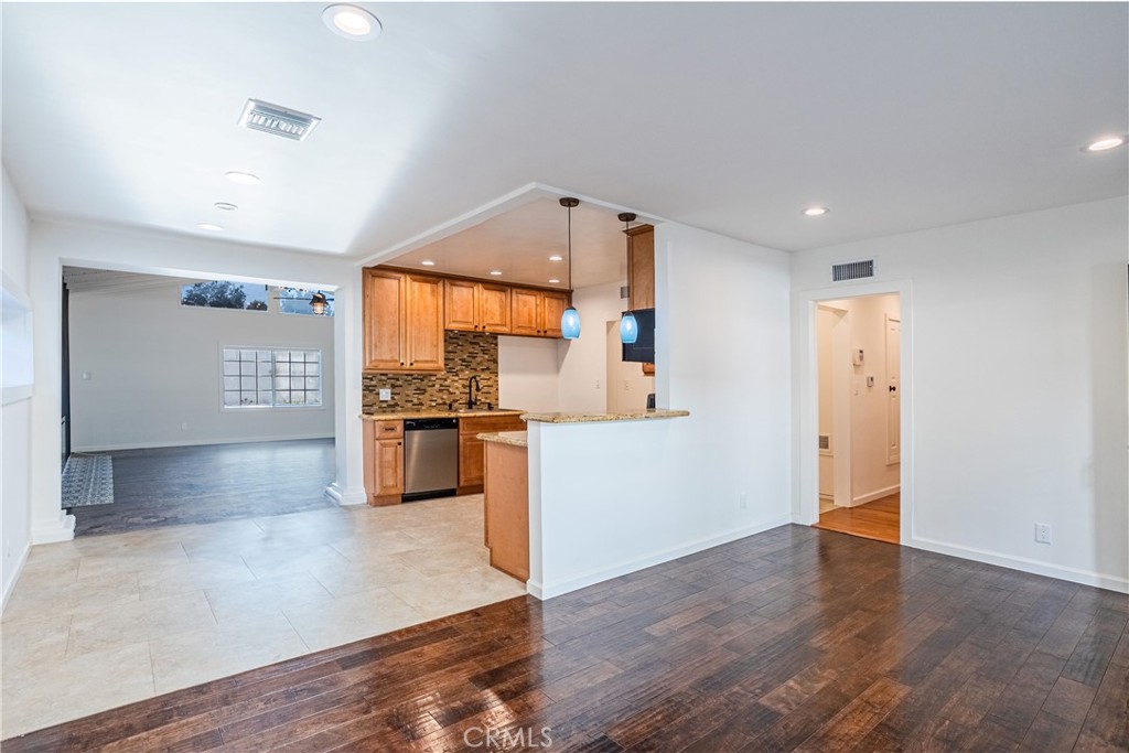 7965 Quimby Ave.