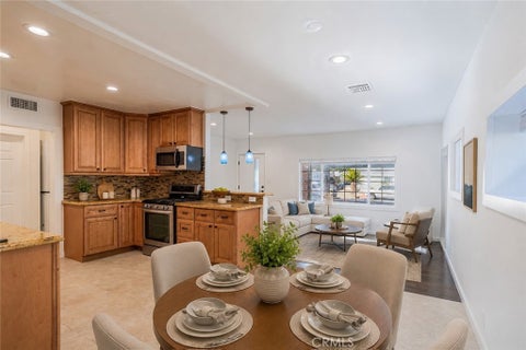 Tiny photo for 7965 Quimby Ave. AVE, West Hills, CA 91304 (MLS # SR26116773)