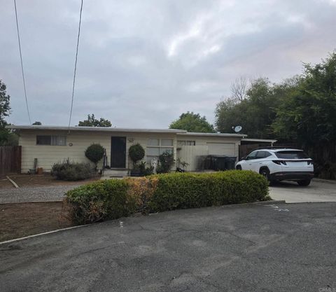 747 McGavran Drive Vista CA 92081