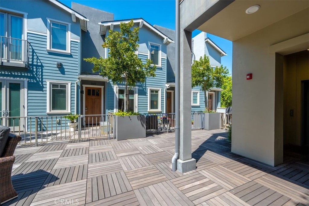 1321 Osos Street 270