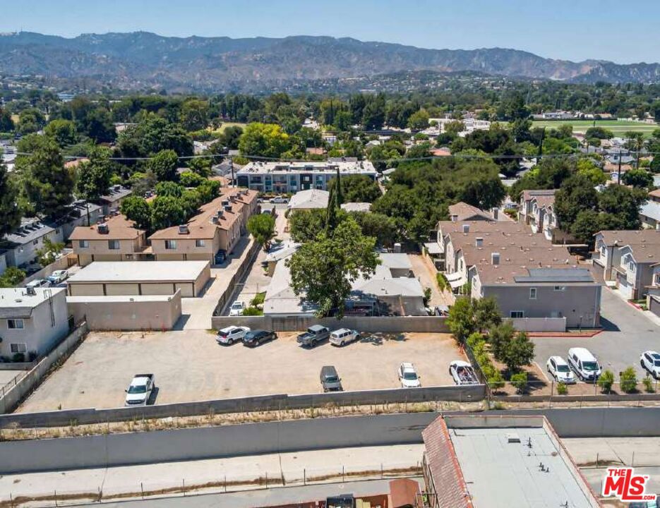 24966 Walnut Street