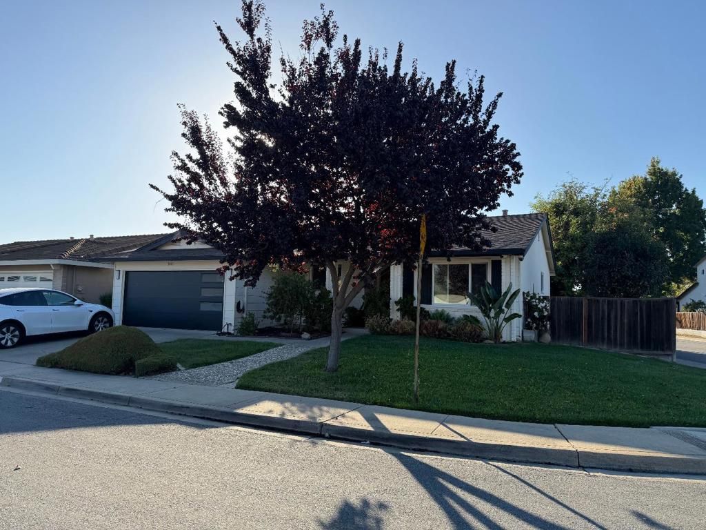 Photo of 3415 Isherwood Place, Fremont, CA 94536 (MLS # ML82028308)