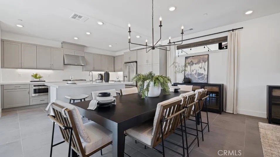 Calla (CALLA5P) - Residential Lease