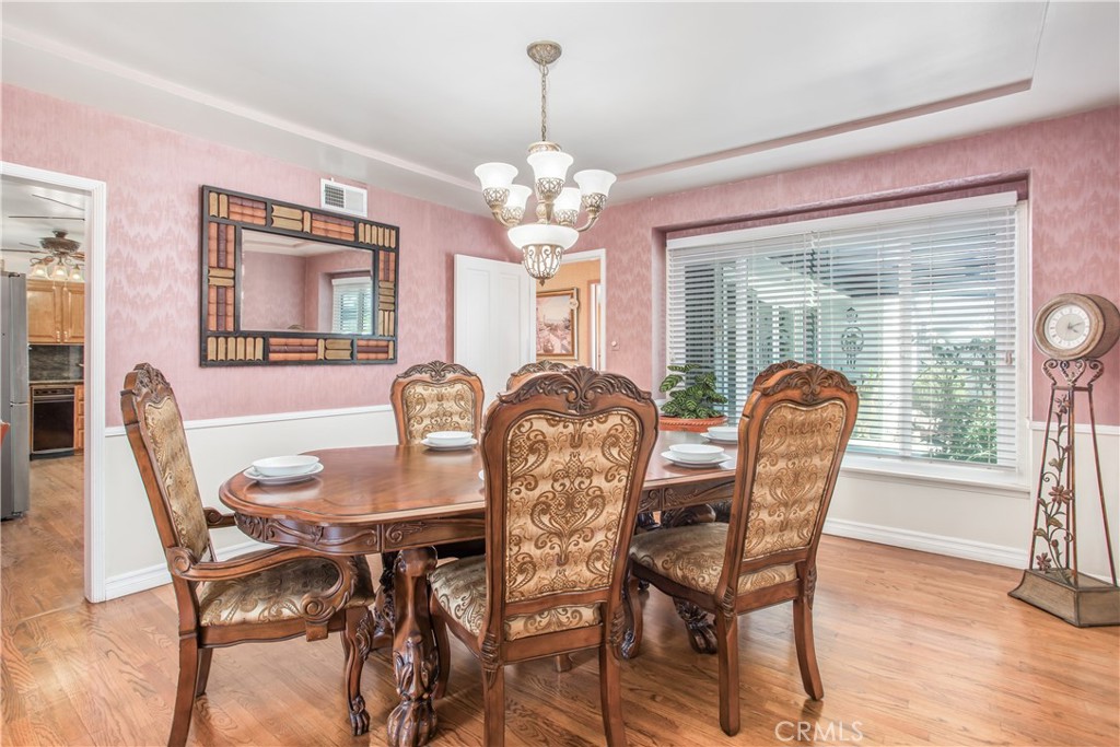 3095 Pepper Tree Lane