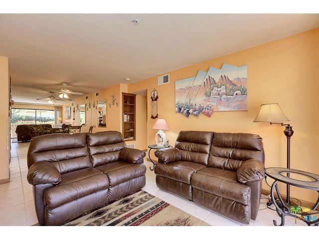 Plaza Villas - Residential