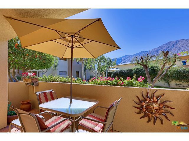 Plaza Villas - Residential