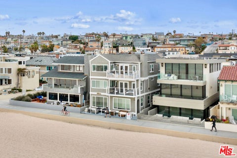 Photo of 1836 The Strand, Hermosa Beach, CA 90254 (MLS # 26661347)