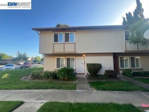 Photo of 36602 Rabo Ter TER, Fremont, CA 94536 (MLS # 41133921)