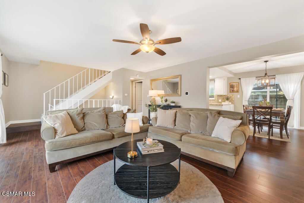 Photo of 749 Warwick Avenue, Thousand Oaks, CA 91360 (MLS # 226001478)