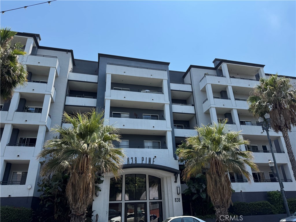838 Pine Avenue 309