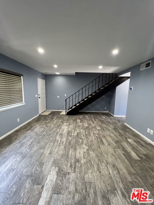 14456 Foothill Boulevard 28