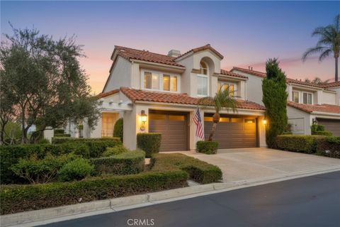 Photo of 27 Mirador, Irvine, CA 92612 (MLS # OC26017299)