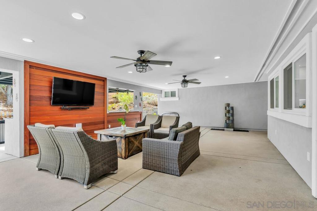 Southwest Escondido - Residential