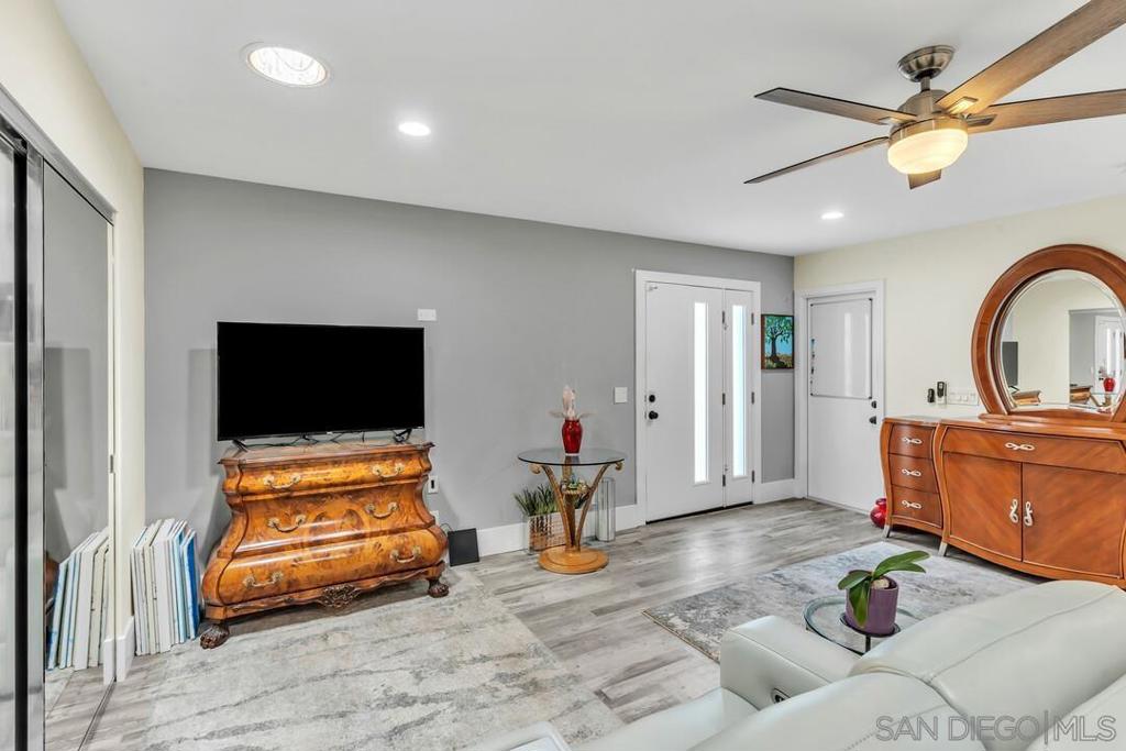 Southwest Escondido - Residential