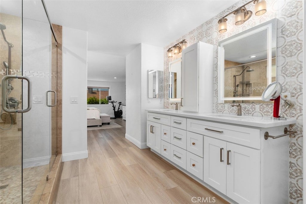 8 National Place, Irvine CA 92602 - Photo 32