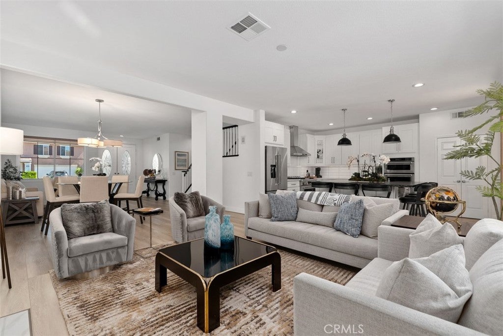8 National Place, Irvine CA 92602 - Photo 12