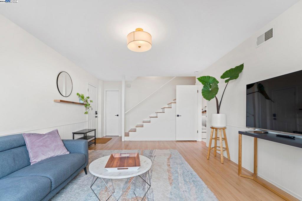 PIEDMONT PINES - Residential