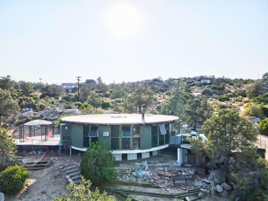 Pinyon Crest - Residential