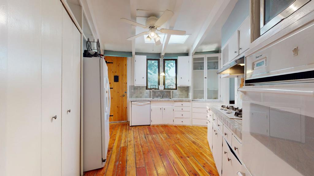 Pinyon Crest - Residential