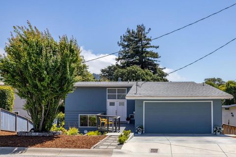 Photo of 3610 Oliver Road, Carmel, CA 93923 (MLS # ML82046698)