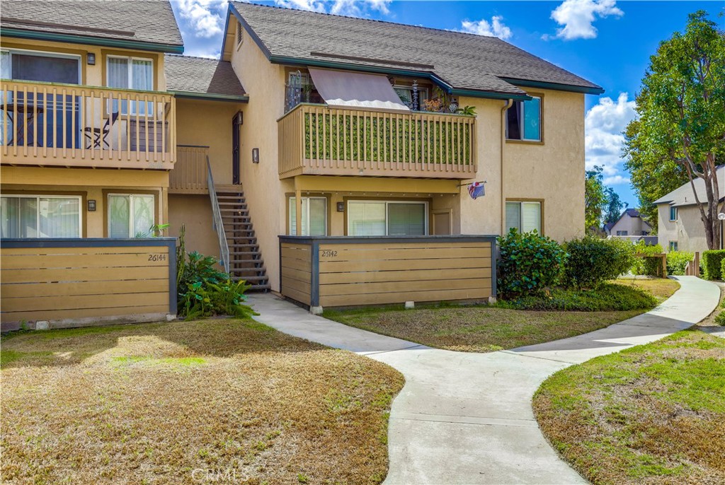 Serrano Creek Villas (SO) - Residential