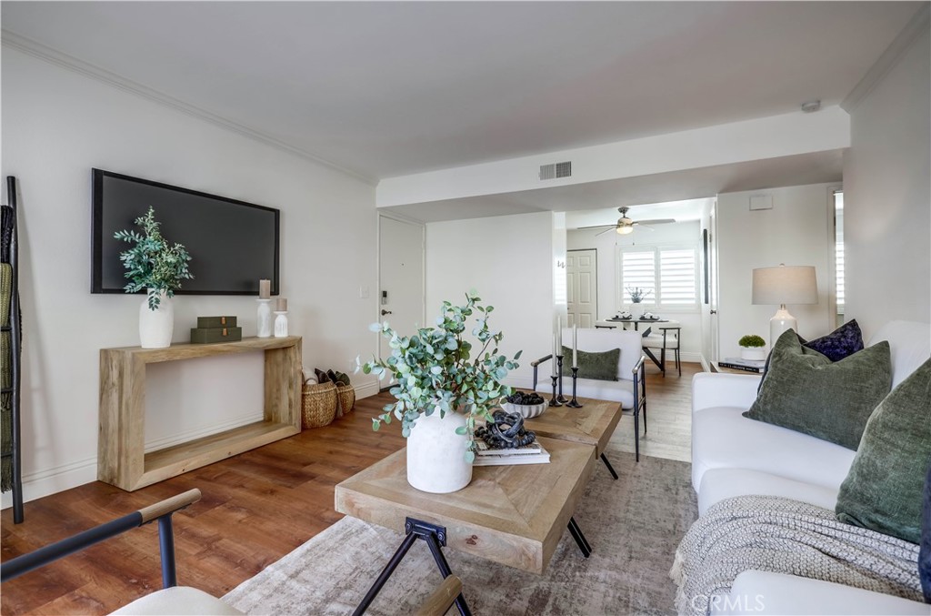 Serrano Creek Villas (SO) - Residential
