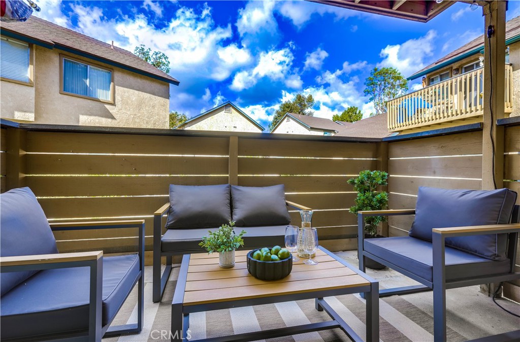 Serrano Creek Villas (SO) - Residential