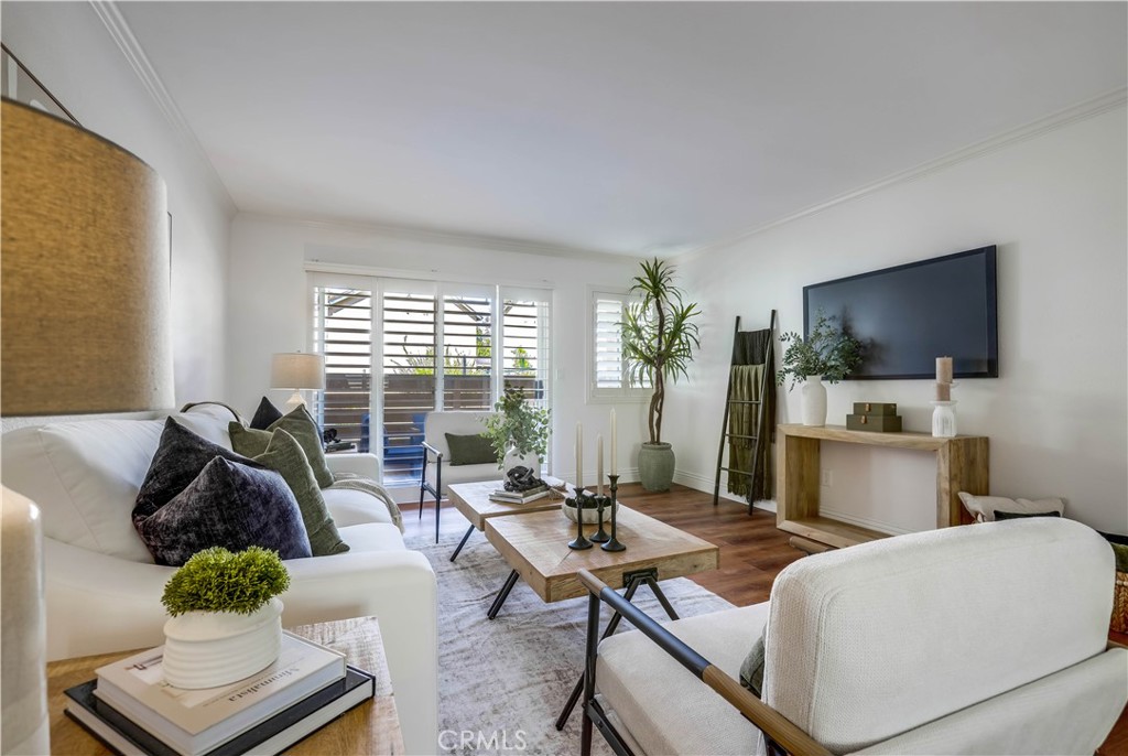 Serrano Creek Villas (SO) - Residential