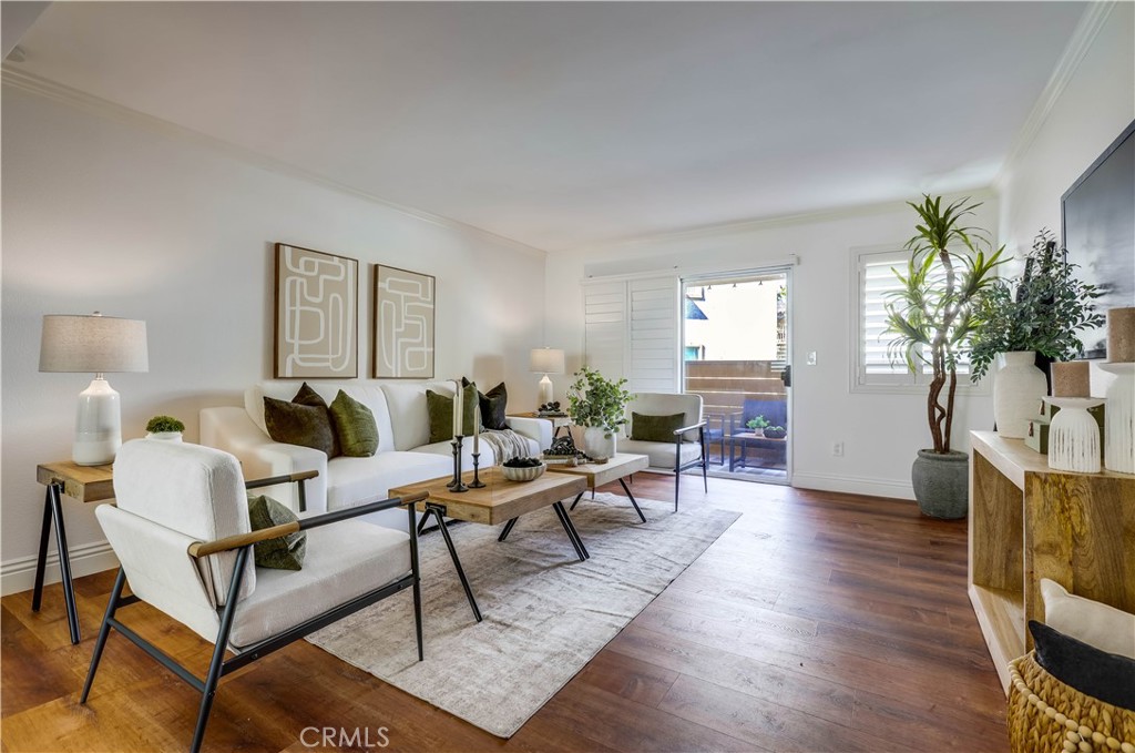 Serrano Creek Villas (SO) - Residential