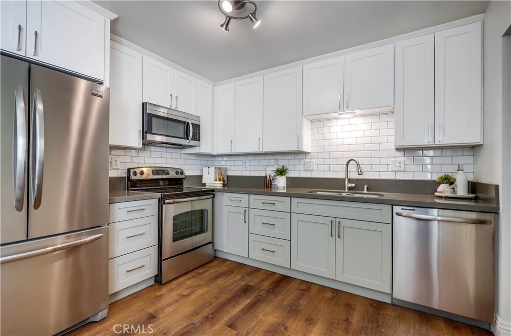 Serrano Creek Villas (SO) - Residential