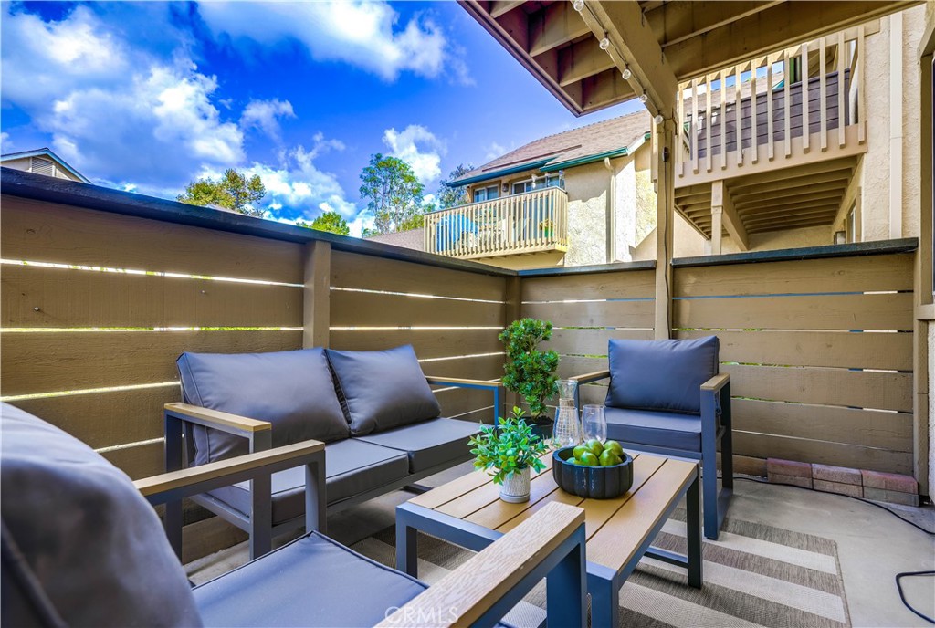 Serrano Creek Villas (SO) - Residential