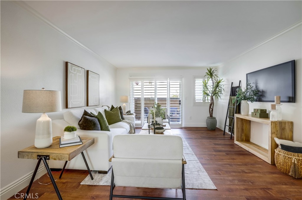 Serrano Creek Villas (SO) - Residential