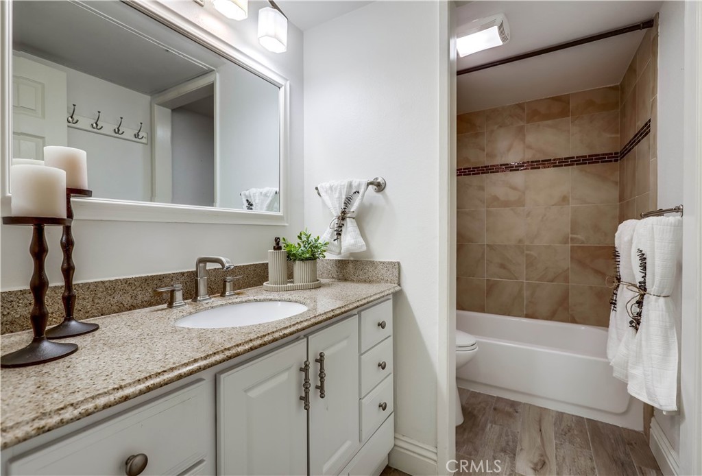 Serrano Creek Villas (SO) - Residential