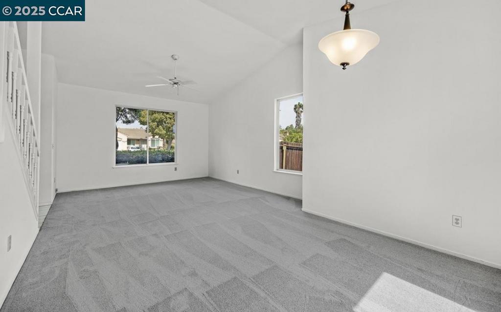 VINTAGE PARKWAY - Residential