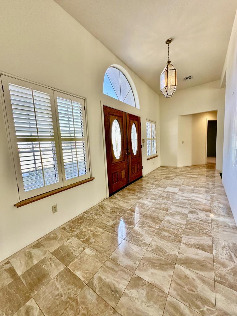 1053 Catalina Drive