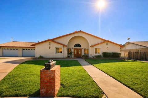 Photo of 1053 Catalina Drive, Blythe, CA 92225 (MLS # 219142706DA)