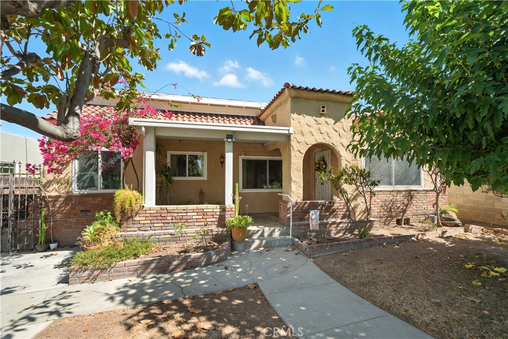 Welcome to this Amazing Riverside Home! This spacious 3-bedroom, 1-bathroom home offers 1,242 square feet of living space. The home has a 5,227 square foot lot that provides potential for expansion, ADU and much more. Some of the many features are a cozy fireplace in the family room, front porch to enjoy your morning coffee, and bonus room in the rear that can be used an entertainment space, playroom, or storage. Another great feature are all the great trees from Avocado tree, Lime, Lemon, Guava, Peach and a Plum tree. Lastly, home is close to freeways, school and parks. Don’t miss this amazing opportunity!