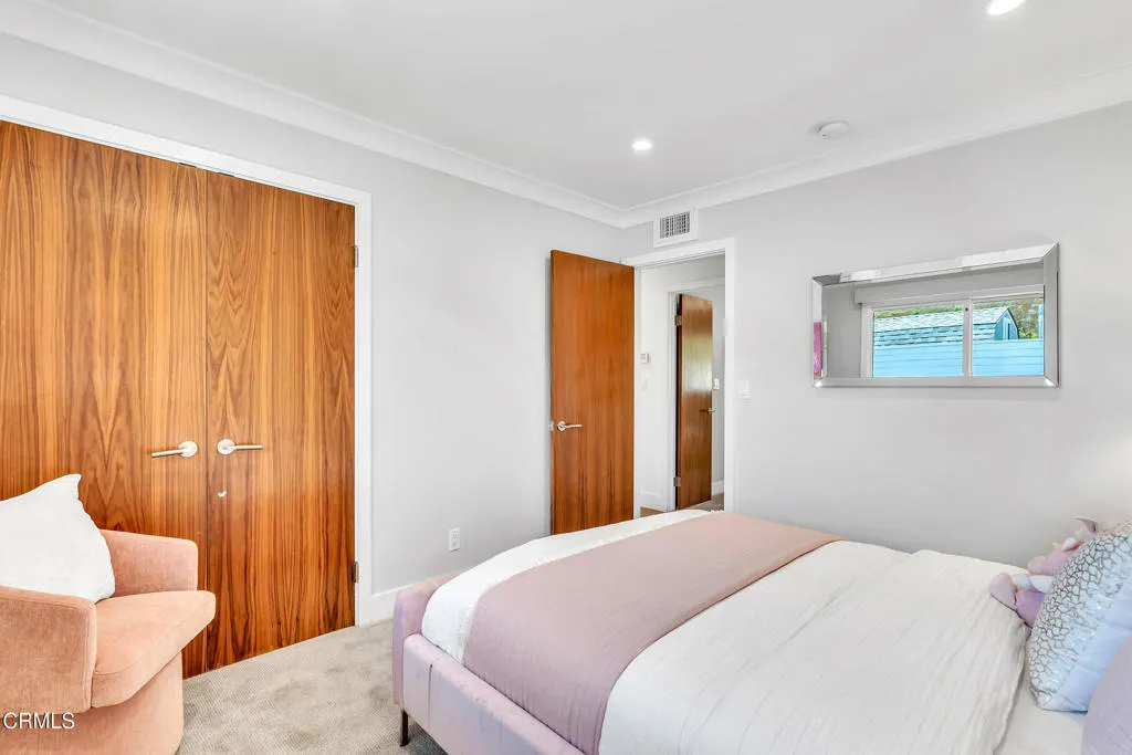 Newbury Park, California 91320, United States, 3 Bedrooms Bedrooms, ,2 BathroomsBathrooms,Residential,Active,165565