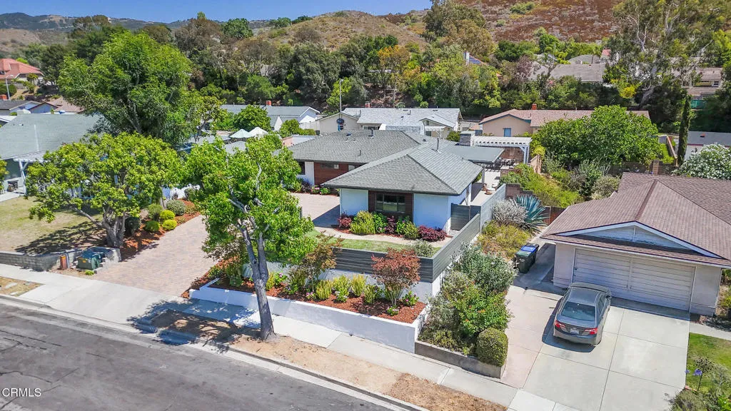 Newbury Park, California 91320, United States, 3 Bedrooms Bedrooms, ,2 BathroomsBathrooms,Residential,Active,165565