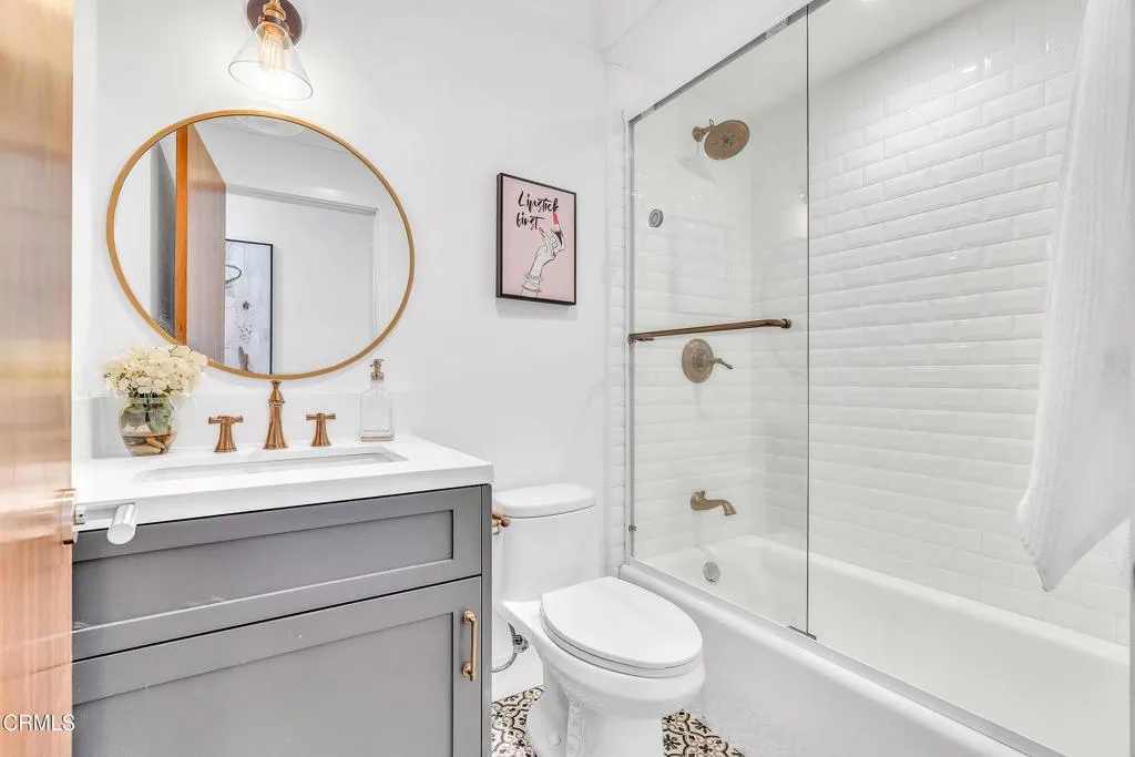 Newbury Park, California 91320, United States, 3 Bedrooms Bedrooms, ,2 BathroomsBathrooms,Residential,Active,165565