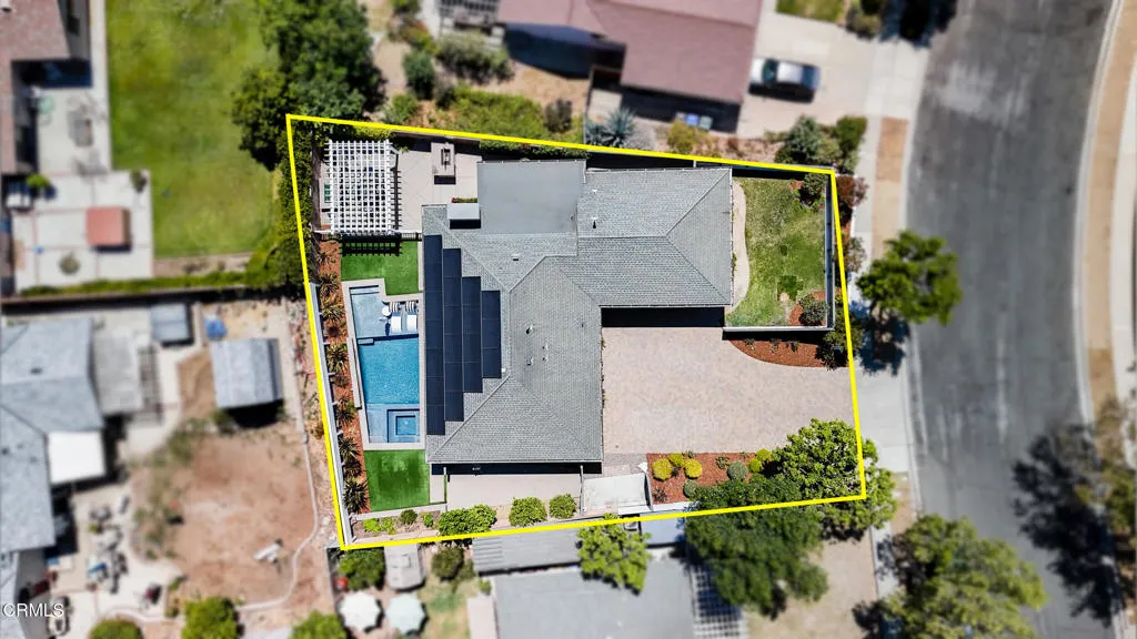 Newbury Park, California 91320, United States, 3 Bedrooms Bedrooms, ,2 BathroomsBathrooms,Residential,Active,165565