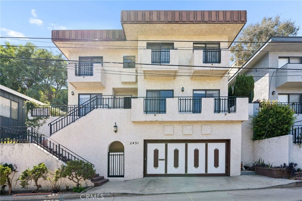 2431 Claremont