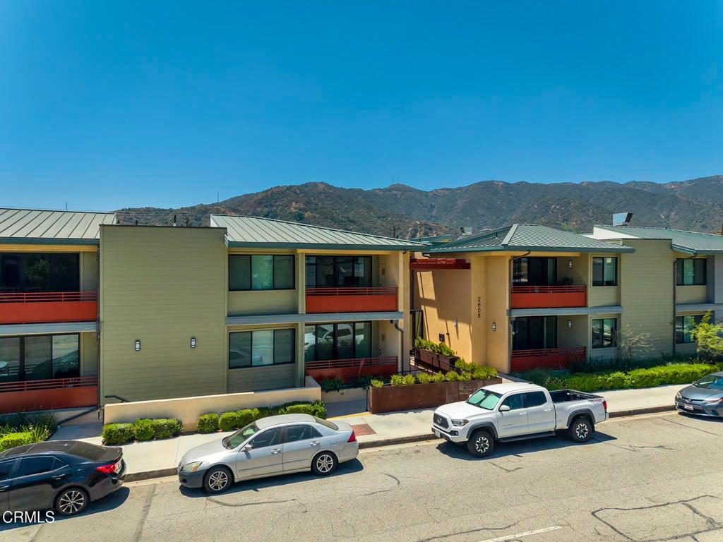 2608 Honolulu Avenue 311