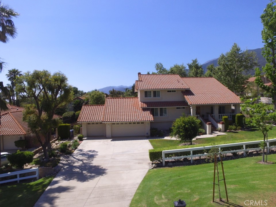 5306 Running Creek